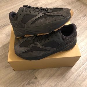 Yeezy Boost 700 “Utility Black”